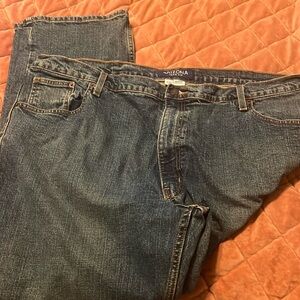 Men’s Arizona jeans look brand new